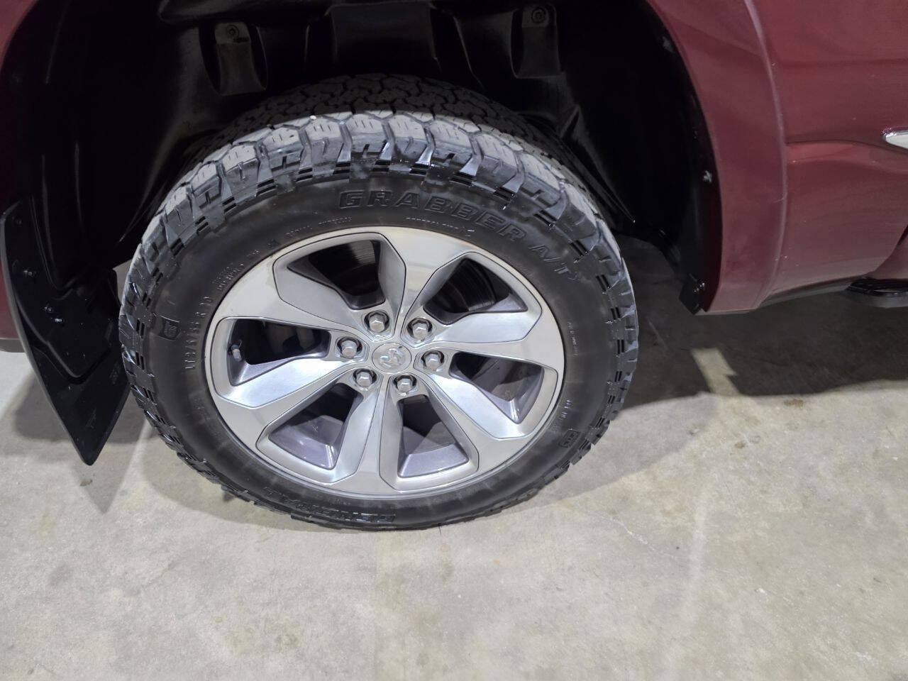Used 2019 RAM 1500 Limited AWD/4WD image 24