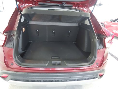 Used 2025 Chevrolet Trax LT w/ Driver Confidence Package image 27