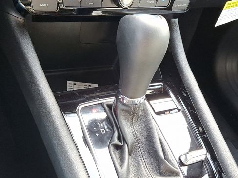 New 2026 Jeep Compass Limited image 5