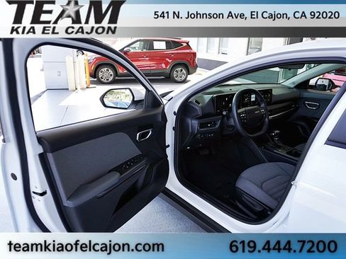 Certified 2025 Kia K4 EX FWD image 35