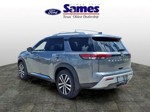 Used 2024 Nissan Pathfinder Platinum w/ Cargo Package FWD image 5