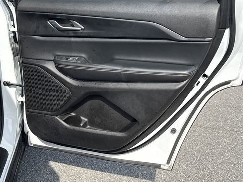 Used 2024 Jeep Grand Cherokee L Laredo image 16