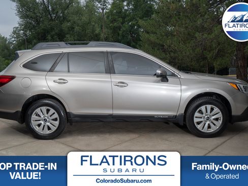 Used 2017 Subaru Outback 2.5i Premium AWD/4WD image 1