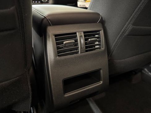 New 2026 Mitsubishi Outlander ES image 21