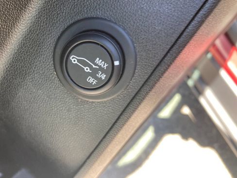 Used 2018 Chevrolet Equinox LT AWD/4WD image 44