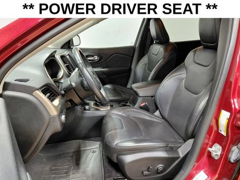 Certified 2016 Jeep Cherokee Limited w/ Luxury Group AWD/4WD image 13