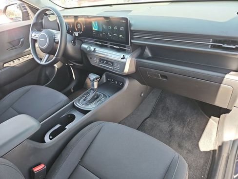 Used 2025 Hyundai Kona SEL image 25