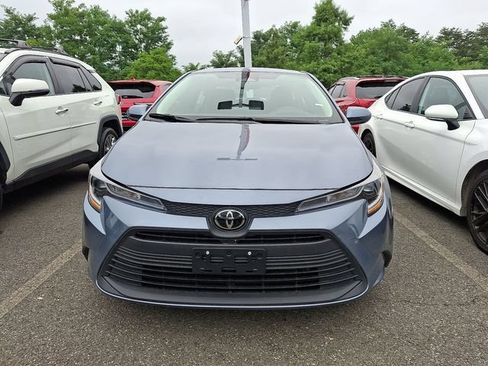 Used 2024 Toyota Corolla LE FWD image 2