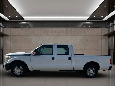 Used 2015 Ford F250 XL w/ Power Equipment Group RWD image 12