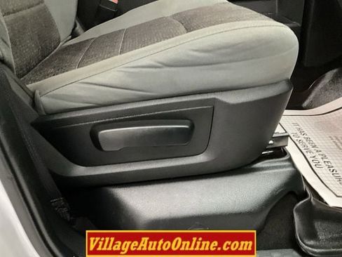 Used 2017 RAM 1500 Big Horn AWD/4WD image 36