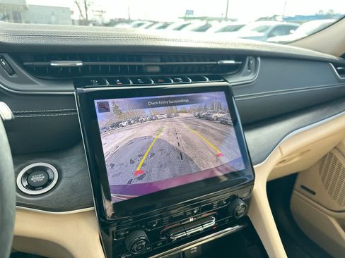 Used 2021 Jeep Grand Cherokee L Limited w/ Trailer Tow Group (B) image 34