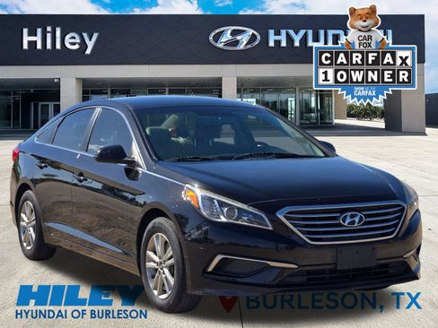 Used 2017 Hyundai Sonata SE w/ Cargo Package FWD image 1