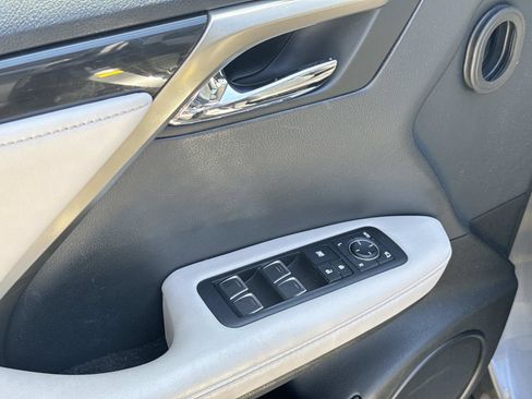 Certified 2022 Lexus RX 350 FWD image 19