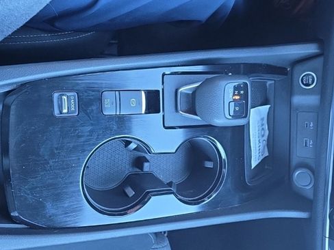 Used 2023 Nissan Rogue SV image 26