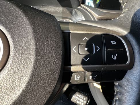 Certified 2021 Lexus RX 450h AWD w/ Premium Package image 20