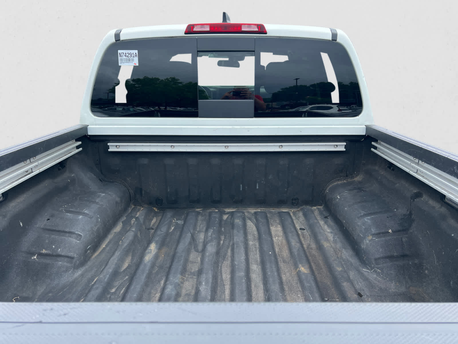 Certified 2024 Nissan Frontier SV w/ SV Convenience Package AWD/4WD image 5