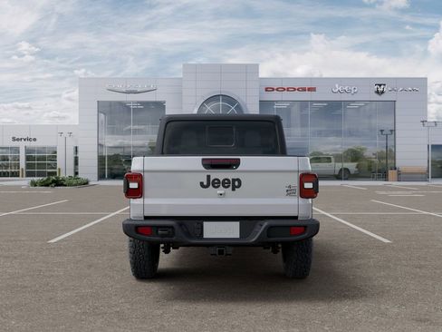 New 2026 Jeep Gladiator Willys AWD/4WD image 7
