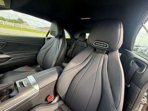 Used 2025 Mercedes-Benz CLE 300 4MATIC Cabriolet image 13