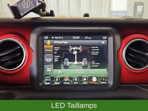 Used 2019 Jeep Wrangler Unlimited Rubicon w/ Dual Top Group AWD/4WD image 18