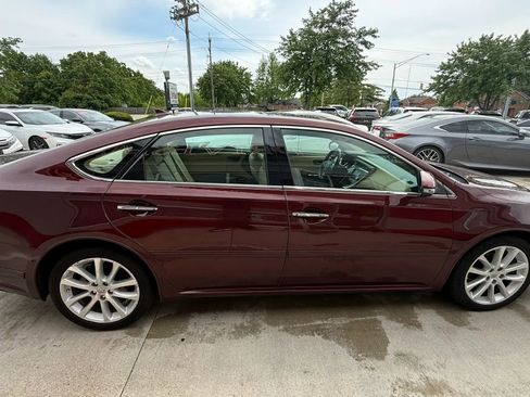 Used 2013 Toyota Avalon Limited FWD image 8