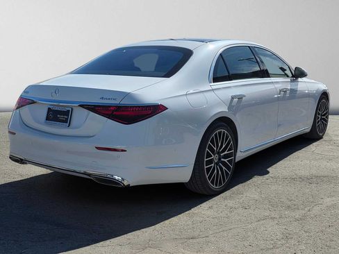 Used 2026 Mercedes-Benz S 580 4MATIC Sedan image 3