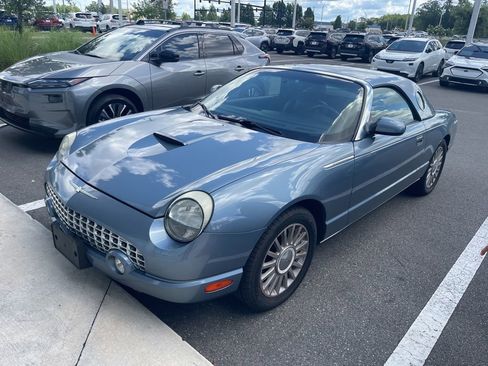 Used 2005 Ford Thunderbird RWD image 1