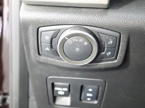 Used 2018 Ford F150 Lariat AWD/4WD image 33