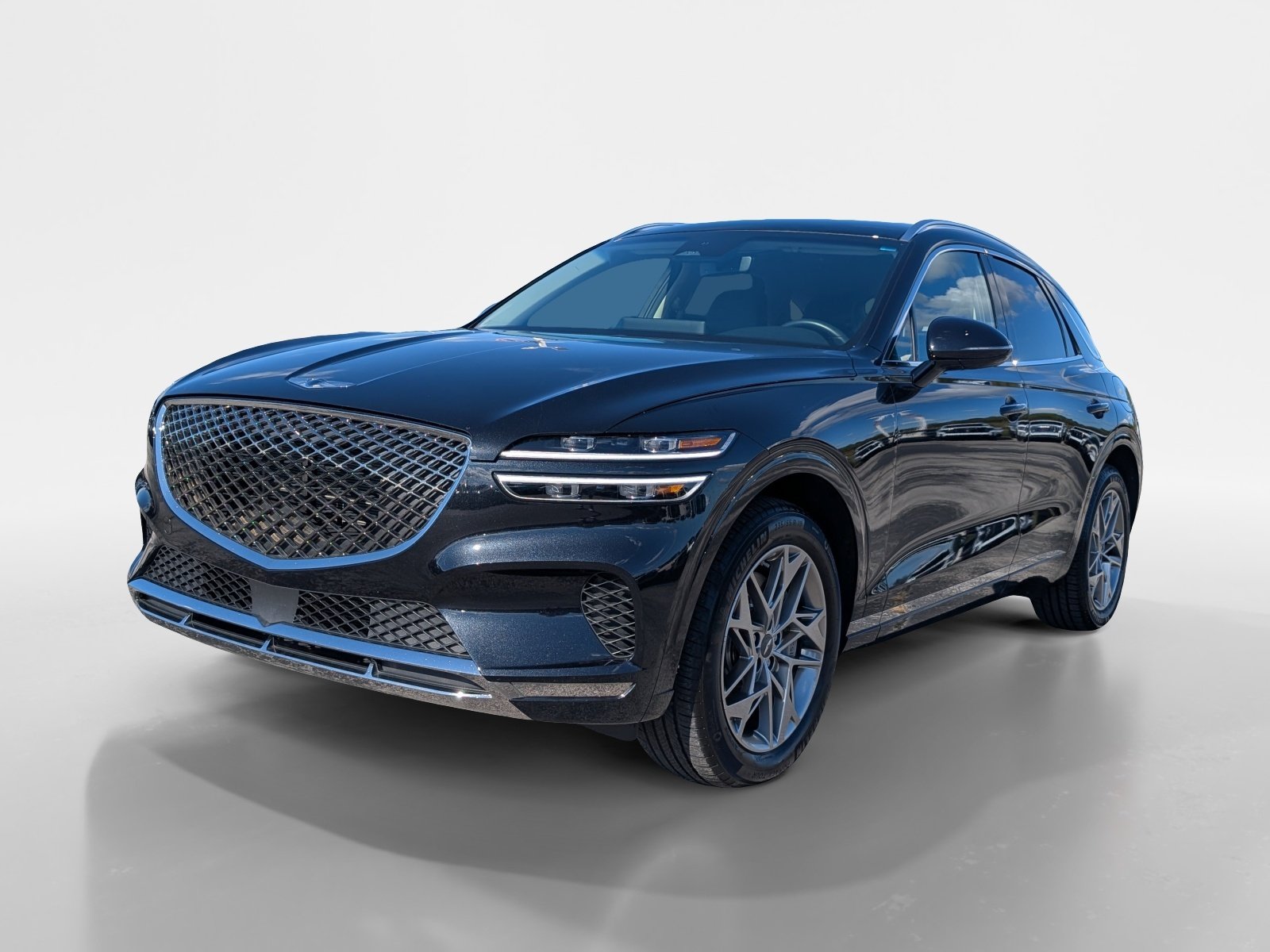 Used 2025 Genesis GV70 2.5T AWD/4WD image 5