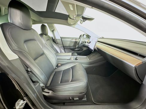 Used 2021 Tesla Model 3 Standard Range Plus RWD image 31