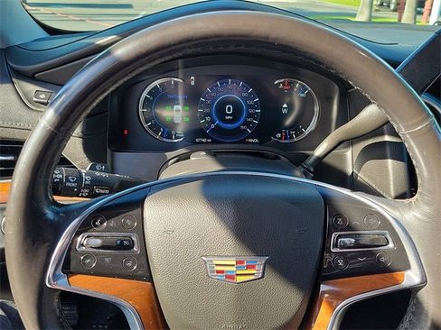 Used 2019 Cadillac Escalade ESV Luxury image 9