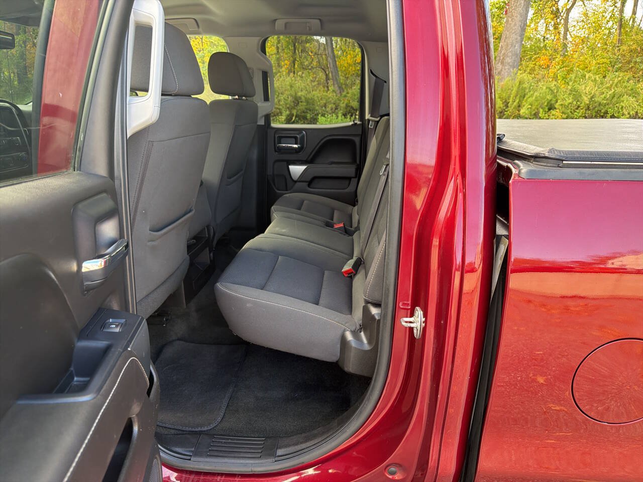 Used 2017 Chevrolet Silverado 1500 LT w/ All Star Edition AWD/4WD image 23