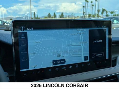 New 2025 Lincoln Corsair Reserve w/ Jet Appearance Package image 10