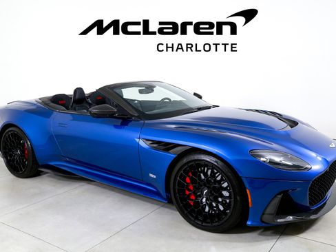 Used 2023 Aston Martin DBS Superleggera Volante image 3