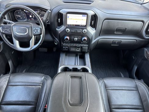 Used 2022 GMC Sierra 3500 Denali image 29