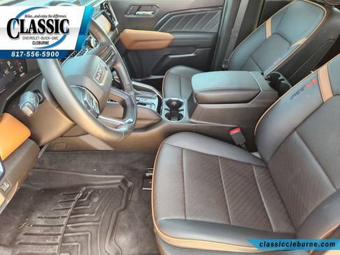 Used 2024 GMC Canyon AT4 w/ AT4 Premium Package AWD/4WD image 14