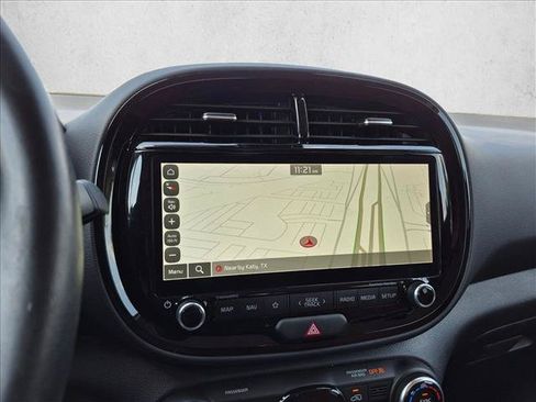 Used 2025 Kia Soul EX FWD image 12