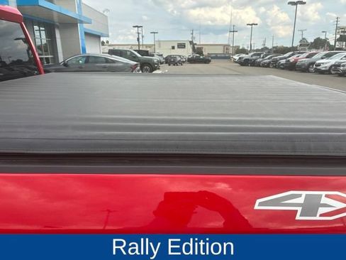 Used 2024 Chevrolet Silverado 1500 Custom w/ Rally Edition AWD/4WD image 9