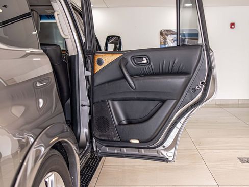 Used 2012 INFINITI QX56 4WD w/ Theater Pkg image 44