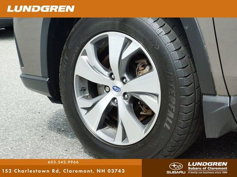 Used 2022 Subaru Ascent Premium w/ Convenience Package image 14