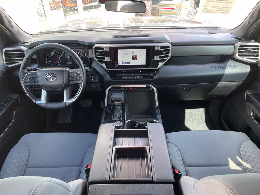 Used 2025 Toyota Tundra SR5 AWD/4WD image 11