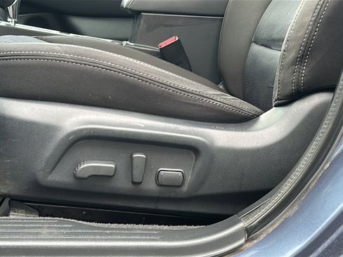 Used 2016 Subaru Legacy 2.5i Premium image 21