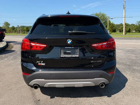Used 2019 BMW X1 sDrive28i w/ Convenience Package FWD image 3