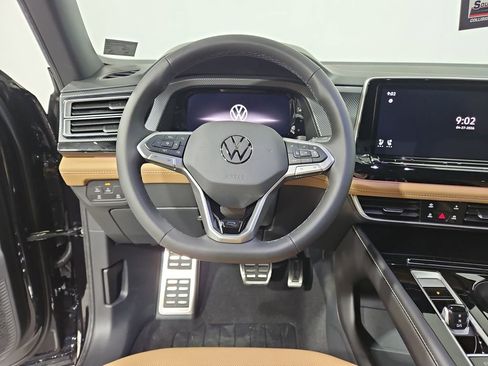 New 2026 Volkswagen Atlas Cross Sport SEL R-Line AWD/4WD image 13