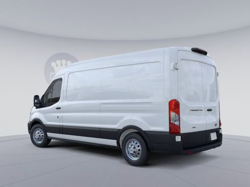 New 2026 Ford Transit 250 148 Medium Roof Extended AWD w/ Load Area Protection Package image 5