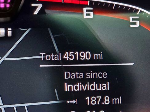 Used 2023 BMW X5 M50i w/ Executive Package image 13