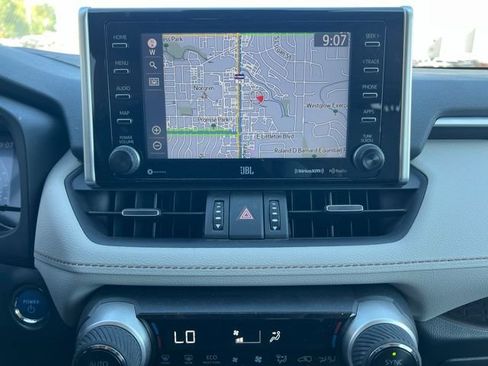 Used 2021 Toyota RAV4 Limited w/ Limited Grade Weather Package AWD/4WD image 17