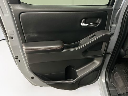 Used 2025 Nissan Frontier PRO-4X w/ Interior Protection Package AWD/4WD image 26