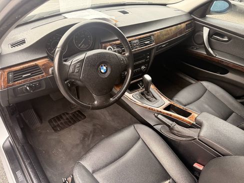 Used 2008 BMW 328i Sedan RWD image 3