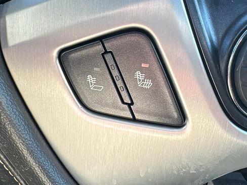 Used 2016 GMC Sierra 1500 SLE w/ SLE Value Package image 19