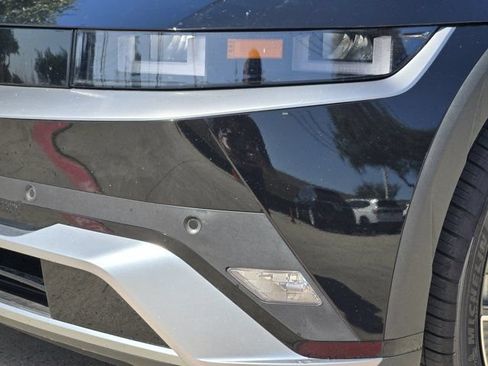 Certified 2025 Hyundai Ioniq 5 SE RWD image 9